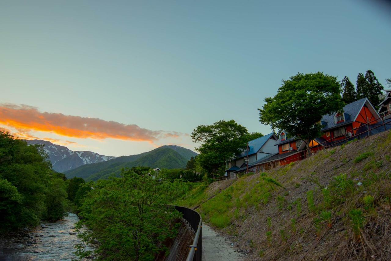 Tanigawadake Raspberry Youth Hostel Minakami Exterior foto